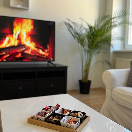 Charmante Zentral Gelegene Wohnung فيينا المظهر الخارجي الصورة